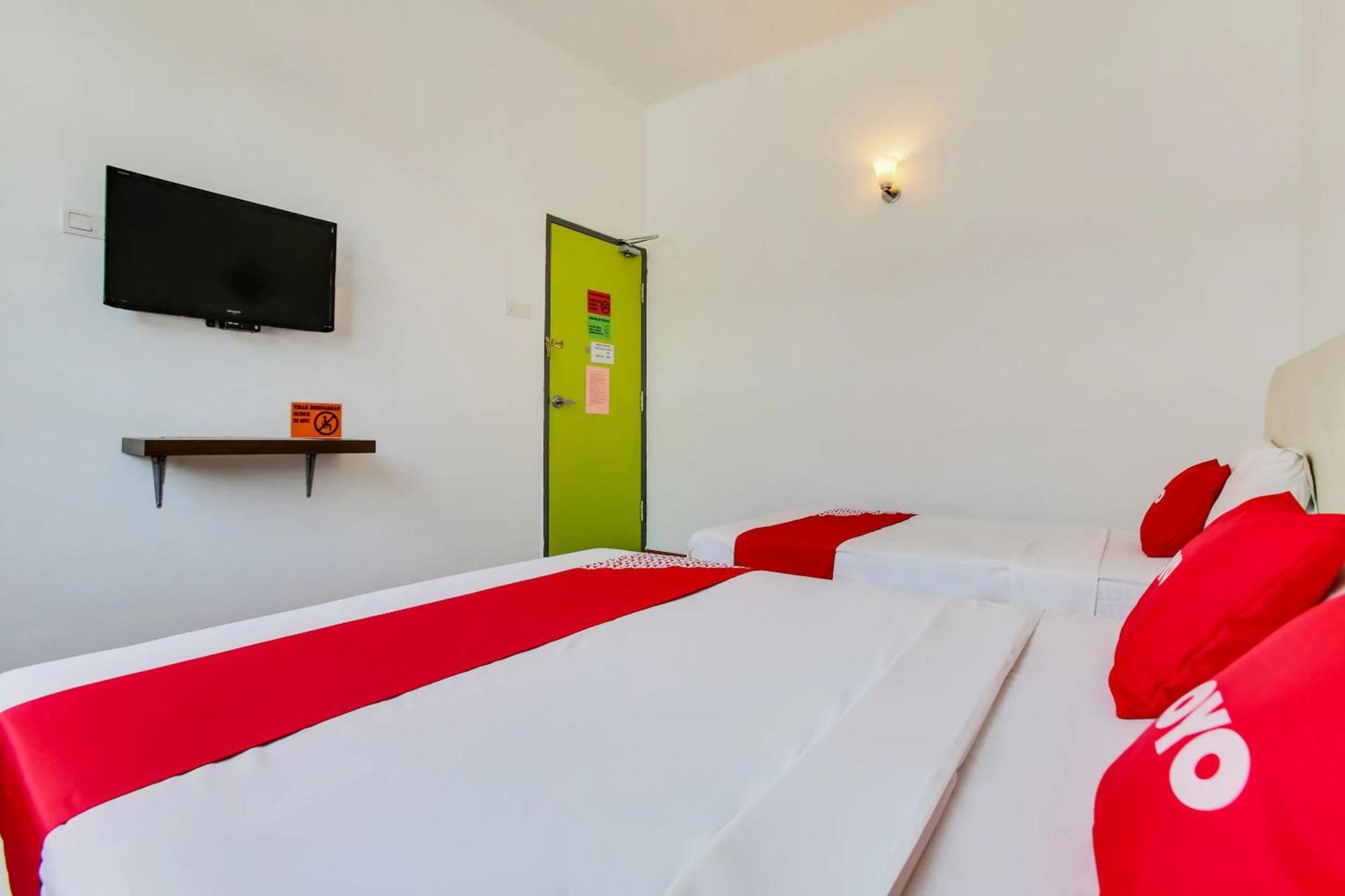 Hotel Selesa View Bukit Gambir Extérieur photo