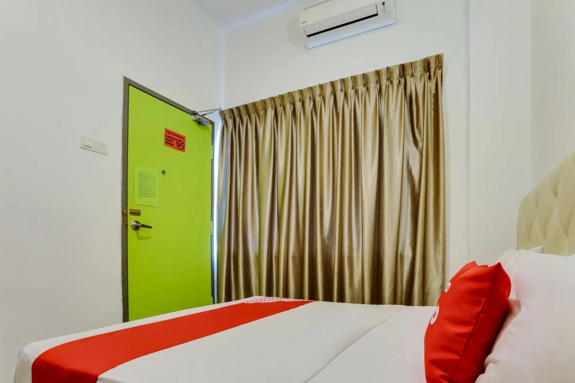 Hotel Selesa View Bukit Gambir Extérieur photo